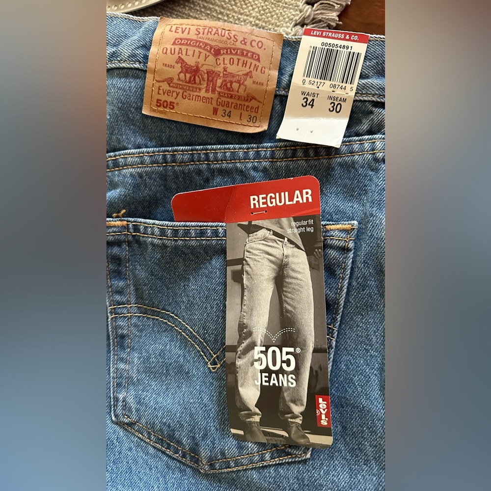 LEVI’S 505 JEANS FOR MEN 34x30 NEW WITH TAGS